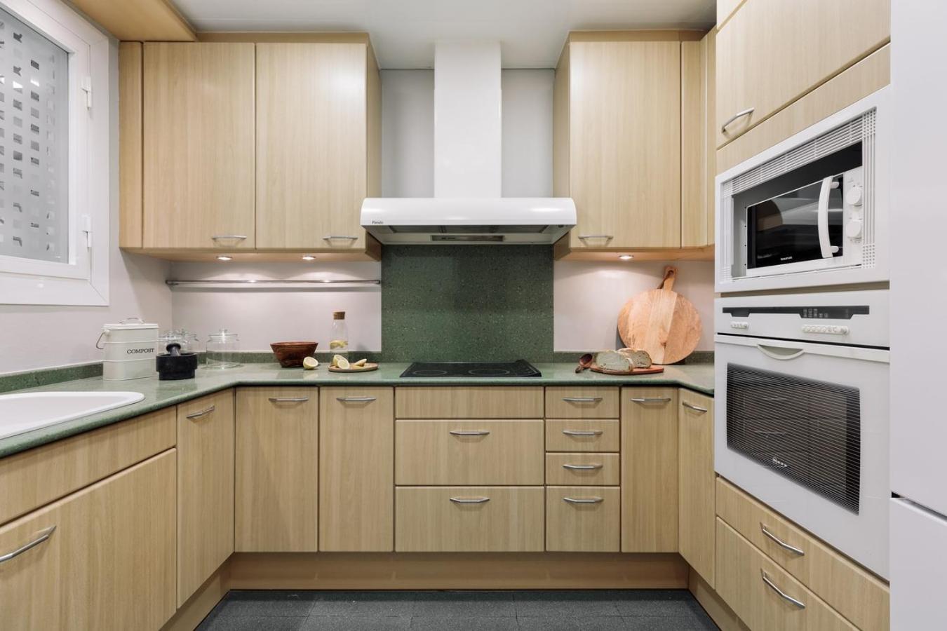 Serralada - 4 Bedrooms And Terrace In Sant Gervasi * Barcelona