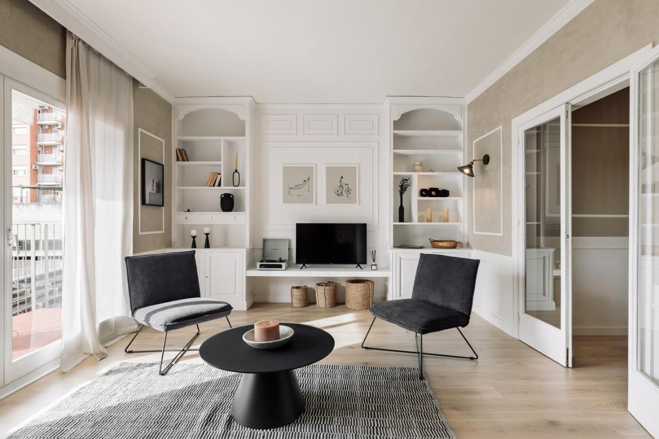 Serralada - 4 Bedrooms And Terrace In Sant Gervasi Apartment Barcelona